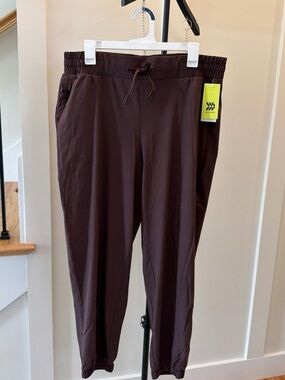 Women’s Large Lightweight Drawstring Jogger Pants - Brown #707 All in Motion